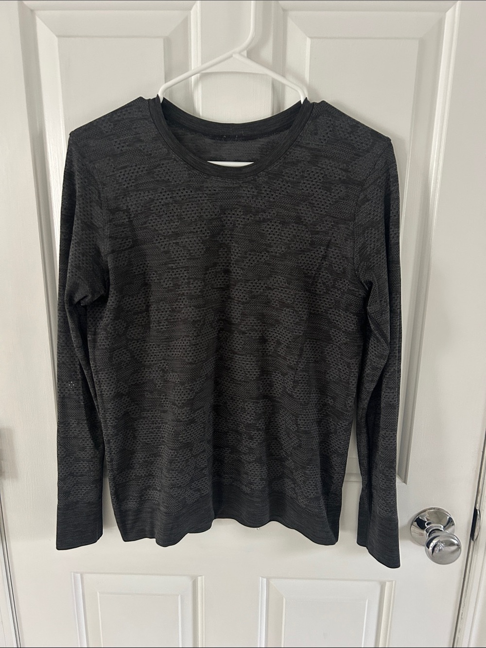 Lululemon Gray Leopard Print Long Sleeve
